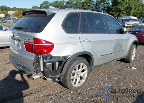 2013 BMW X5 xDrive35I/xDrive35I Premium/xDrive35I Sport Activity from USA, damaged, VIN 5UXZV4C57D0B02085